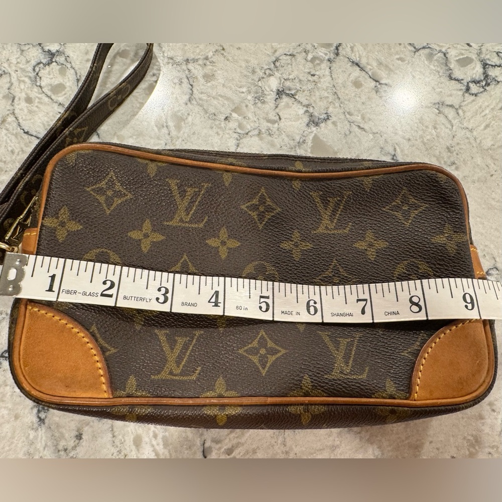 Authentic LOUIS VUITTON Monogram Canvas Leather Clutch Bag - Picture 4 of 12